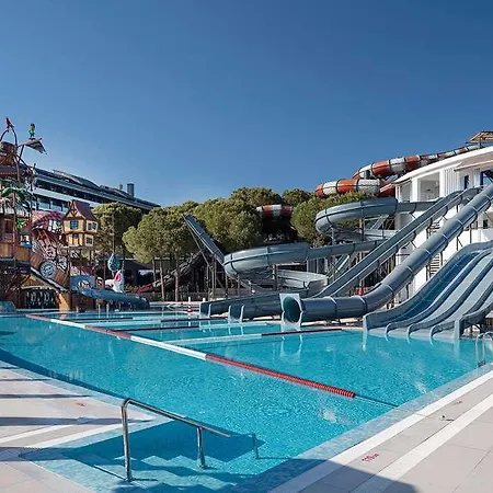 Voyage Golf And Hotel