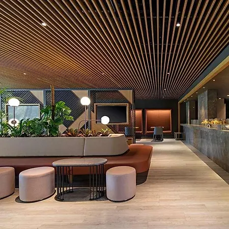 Hotel Voyage Golf And *