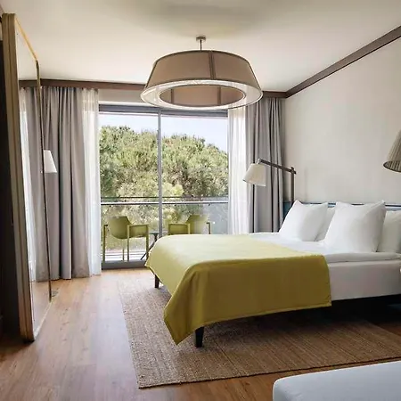 Voyage Golf And Hotel *