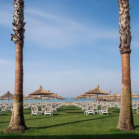 Hotel Voyage Golf And