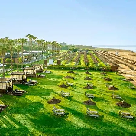 Voyage Golf And *